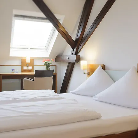 Augustiner Tor 호텔 3*