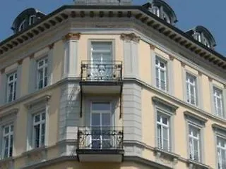 מלון Augustiner Tor 3*